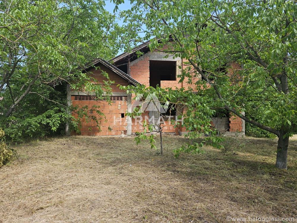 Продается дом на участке 5093м2 в Паличе — фото
