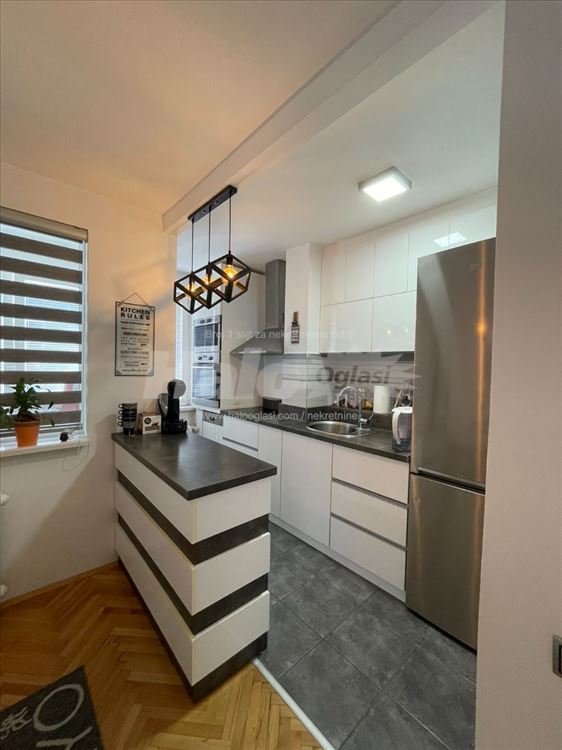 Fotografija stana 16 od 20