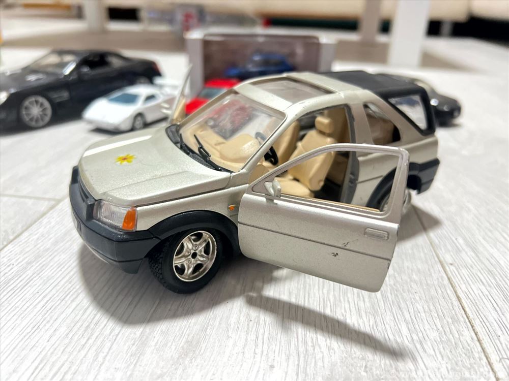BURAGO BBURAGO RANGE rover police au 1/24 EUR 25,00 - FR