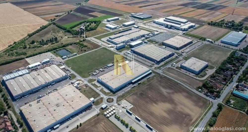 Суботица - участок под застройку в чрезвычайно привлекательном месте — фото