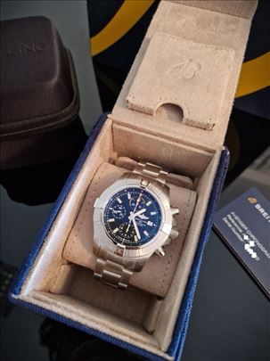 Ručni sat Breitling Avenger Chronograph 45 nov Halo Oglasi