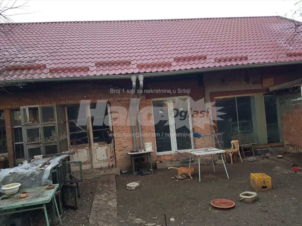 Продается дом в Pančevu, рядом с новым блошиным рынком. — фото