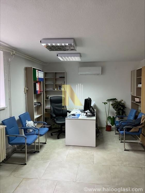 Poslovni prostor u ulici Vase Stajića — fotografija