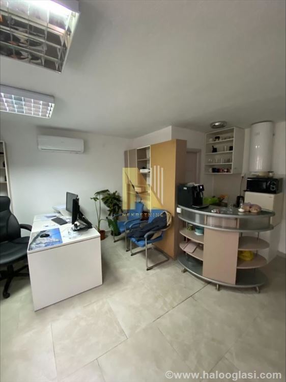 Poslovni prostor u ulici Vase Stajića — fotografija