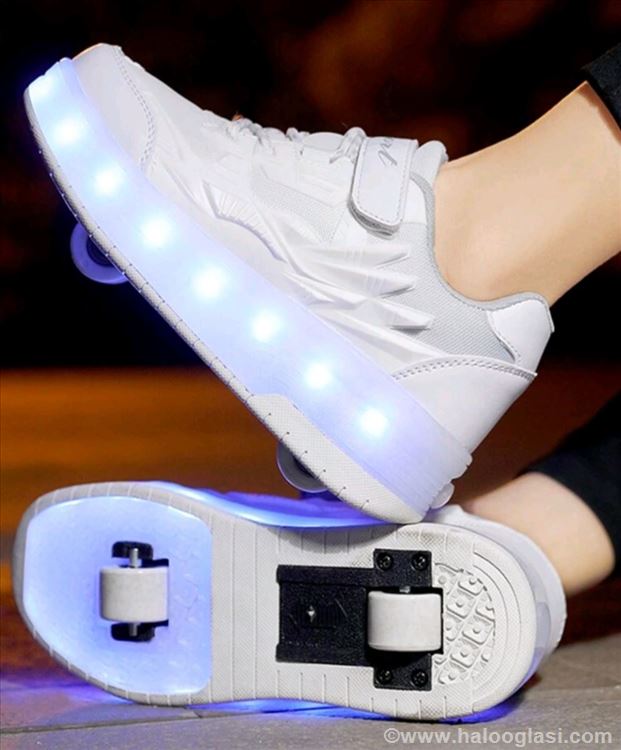 Patike roleri 2u1,bele,menjaju boju,usb punjive | Halo Oglasi