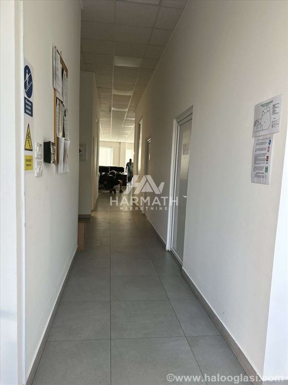 Poslovni prostor za izdavanje u Nade Dimić, Prozivka — fotografija