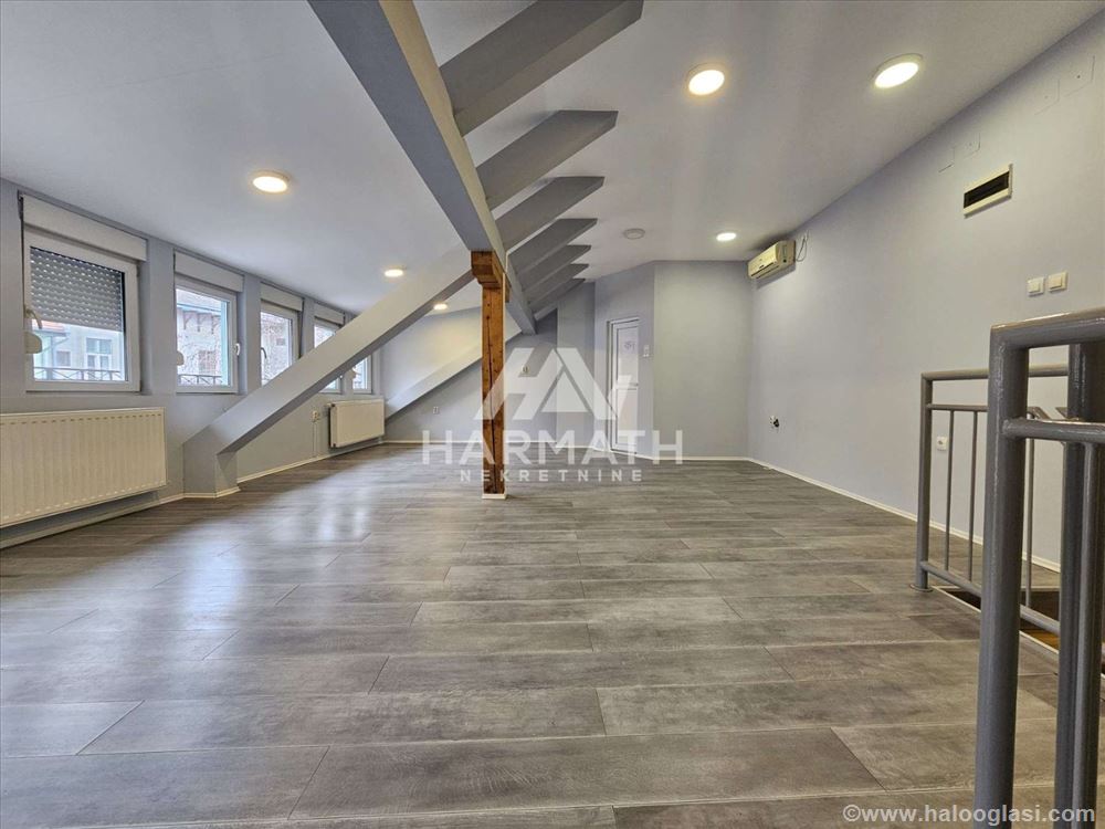 сдаётся коммерческое помещение 120m2 в Центре 1 — фото