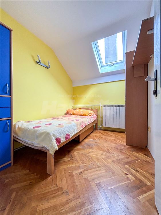 Fotografija stana 15 od 19