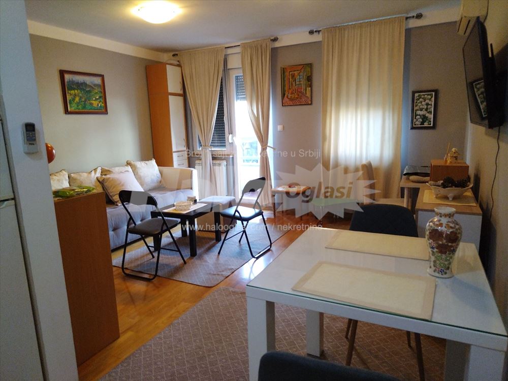 Fotografija stana 16 od 20