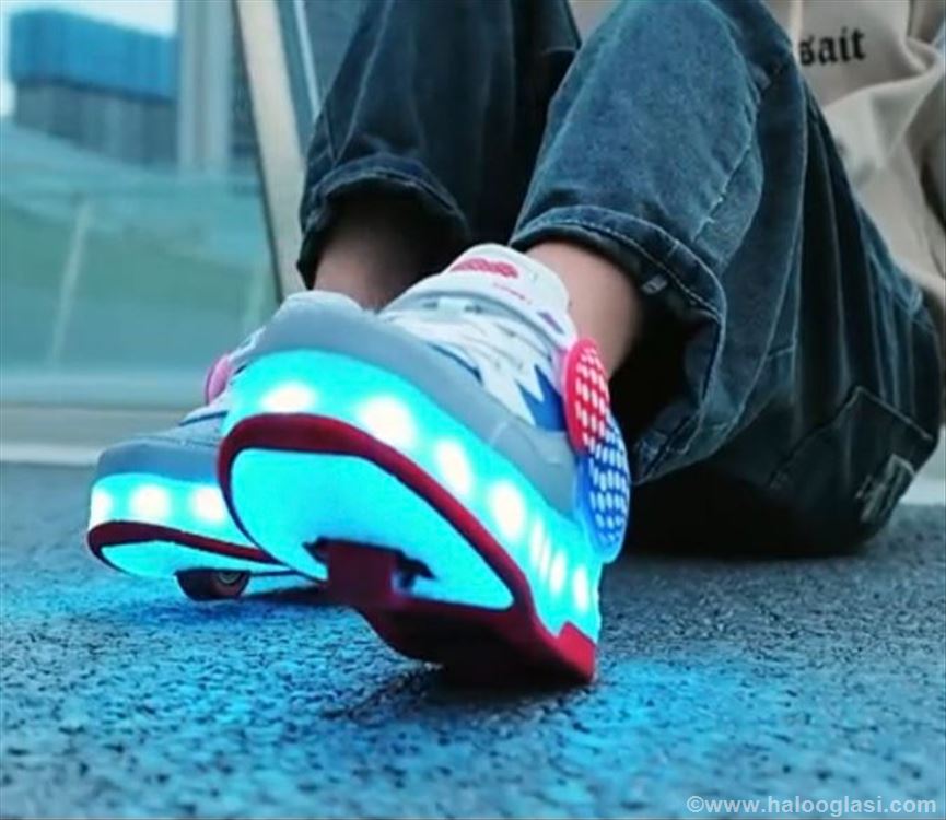 Patike sa točkićima, ima brojeva, roleri 2u1, punj | Halo Oglasi