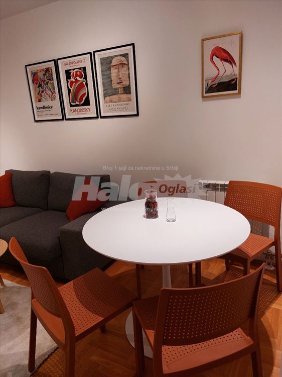 Fotografija stana 6 od 19