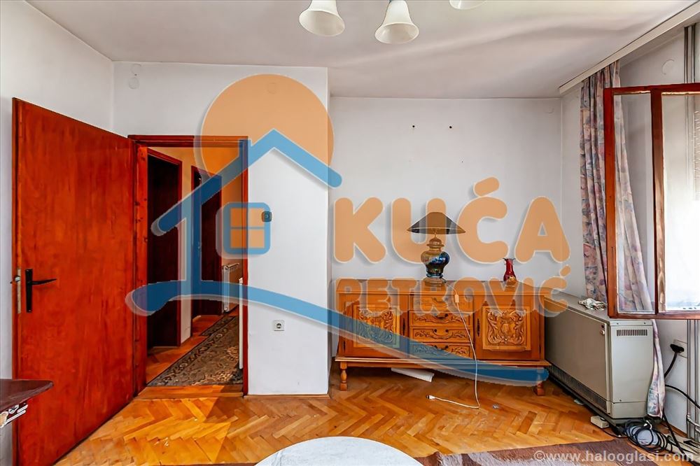 Две квартиры в доме 180м2, Ратко Йович — фото