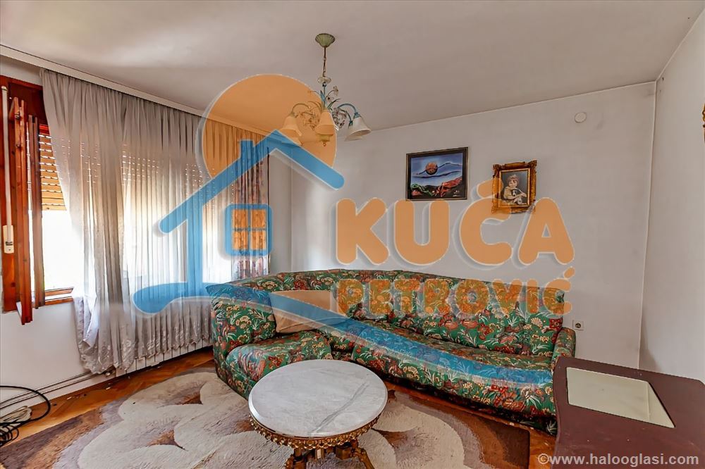 Две квартиры в доме 180м2, Ратко Йович — фото