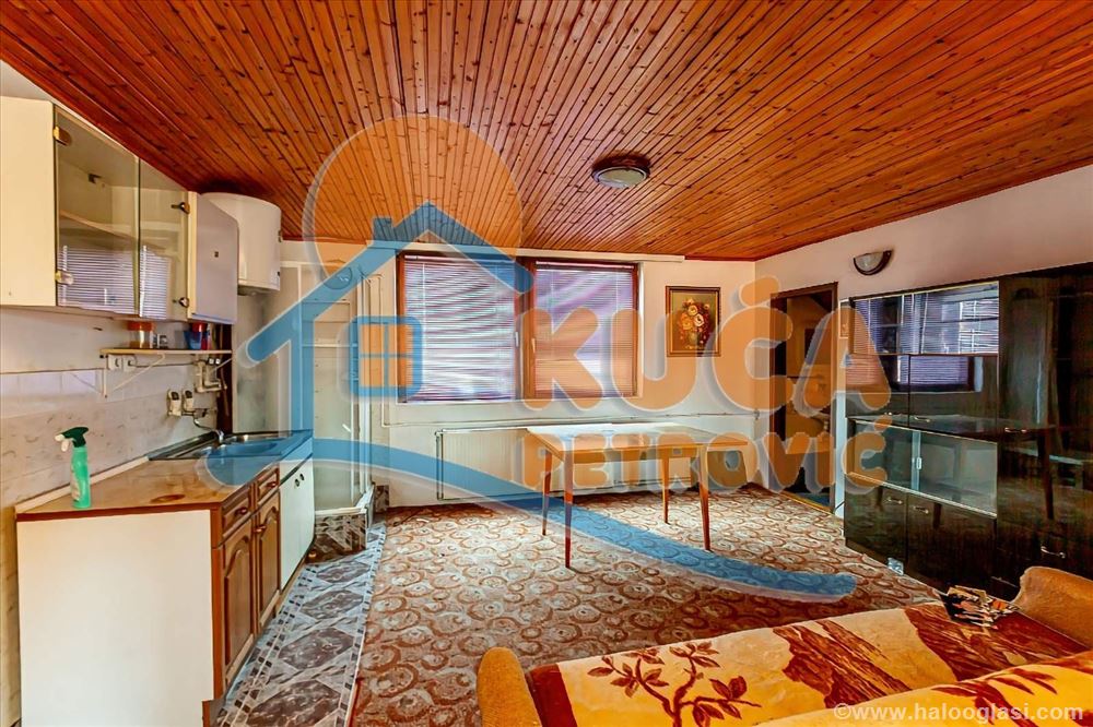 Две квартиры в доме 180м2, Ратко Йович — фото