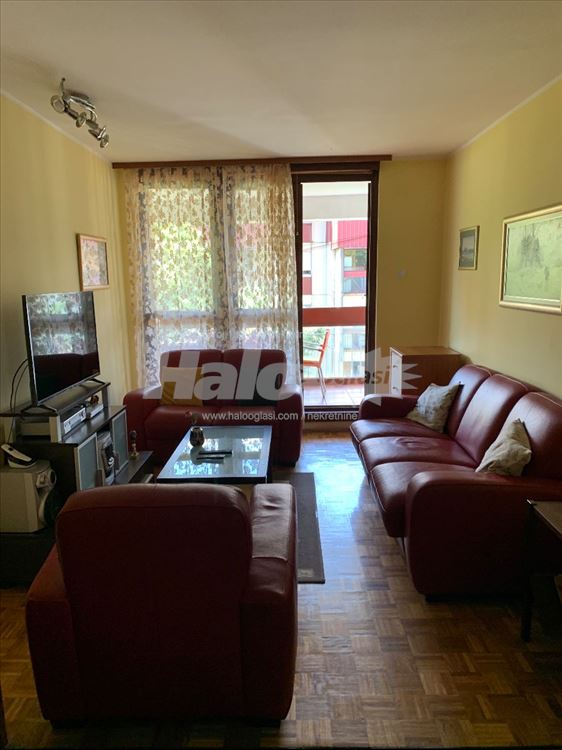 www.halooglasi.com