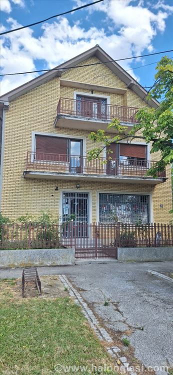 Apartment for sale priced below market in Čkaljina