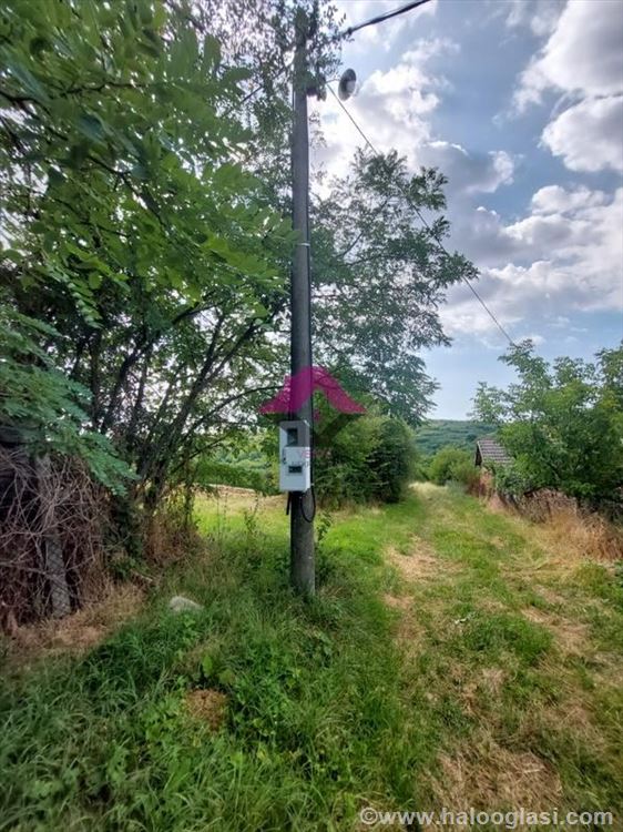 Odlična ponuda ! Nemenikuće, građevinski plac u po — fotografija