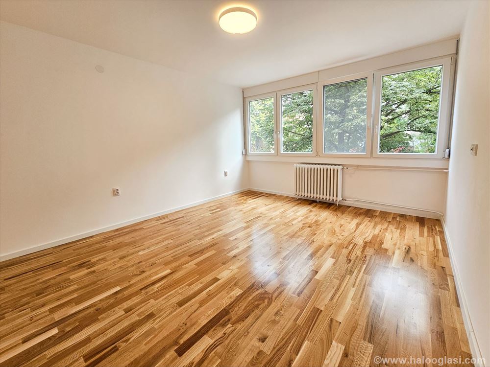 Fotografija stana 7 od 17