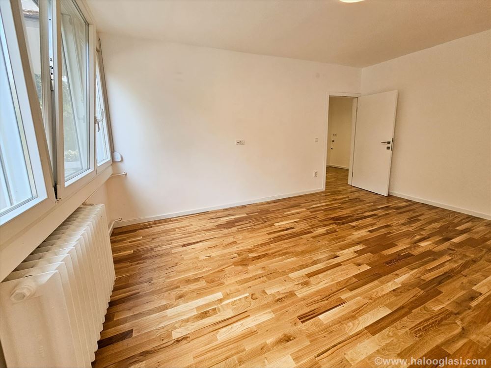 Fotografija stana 8 od 17