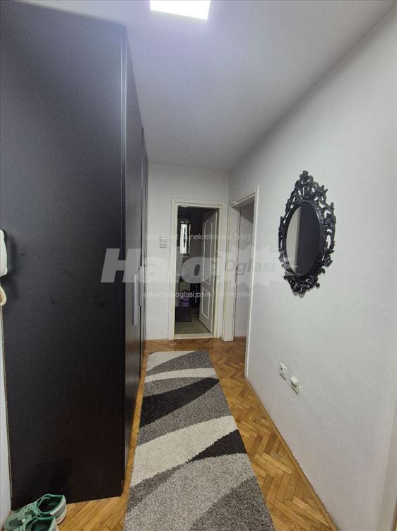 Fotografija stana 3 od 9