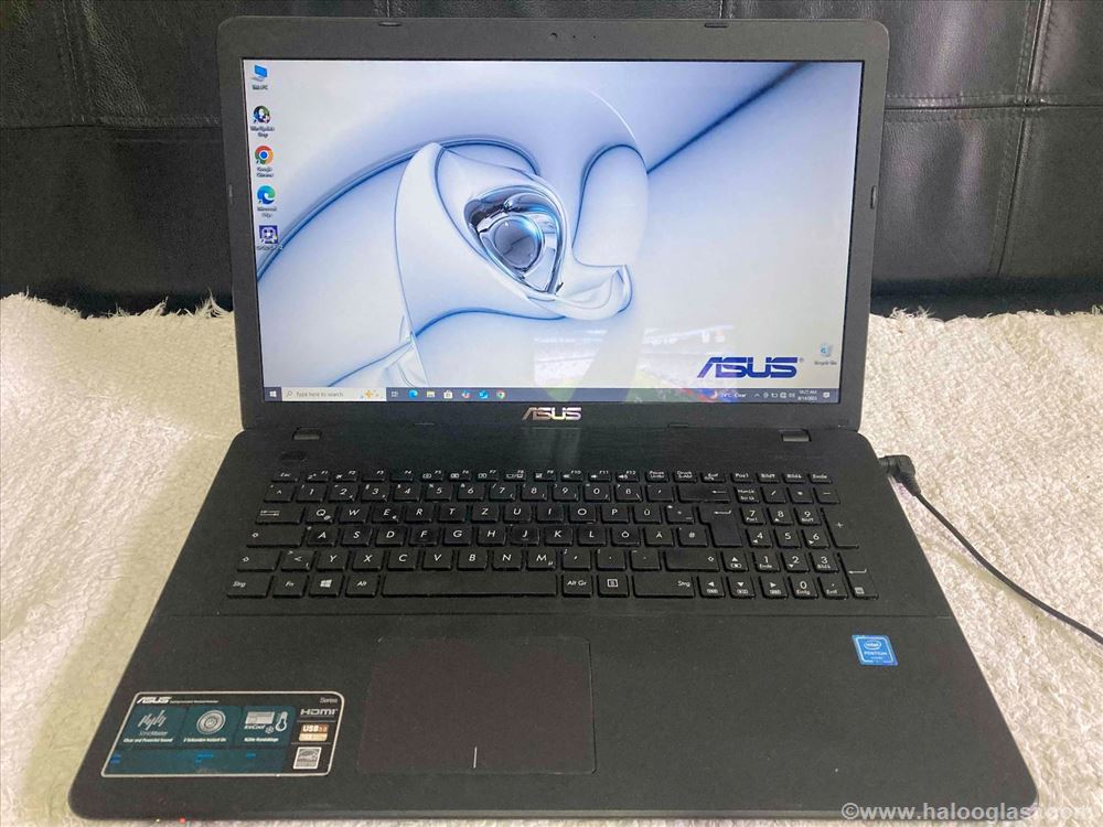 PC ASUS BE F751S 17.3 Pentium 1.60Ghz, W11, 8Go, SSD neuf
