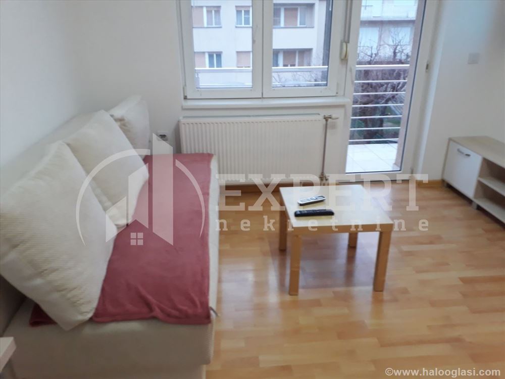 Fotografija stana 3 od 17