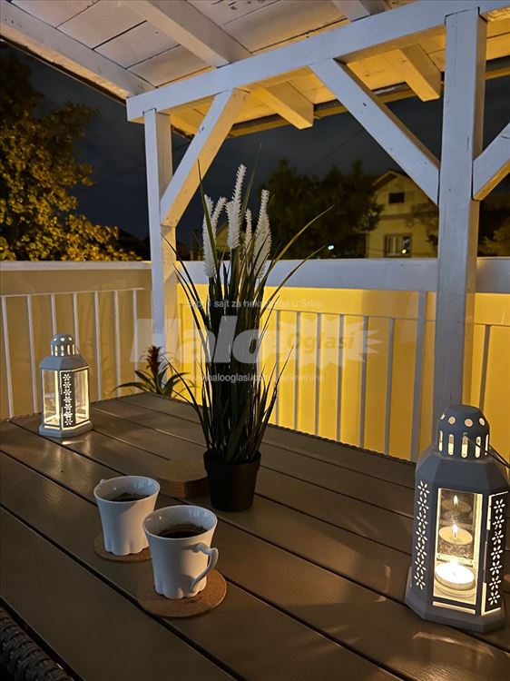 Fotografija stana 10 od 17