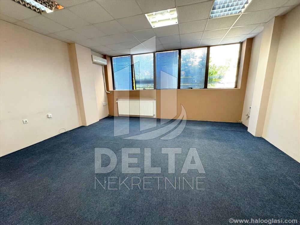 Poslovni prostor na Bulevaru, kod Delte — fotografija