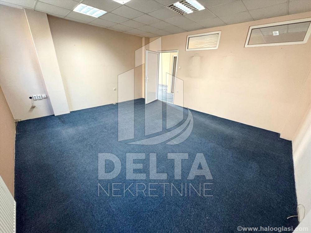 Poslovni prostor na Bulevaru, kod Delte — fotografija