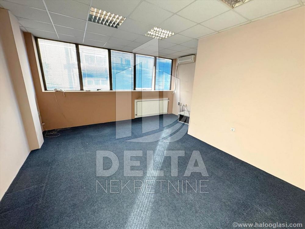 Poslovni prostor na Bulevaru, kod Delte — fotografija