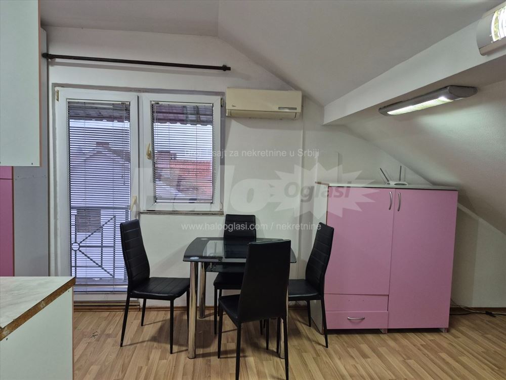 Fotografija stana 12 od 17