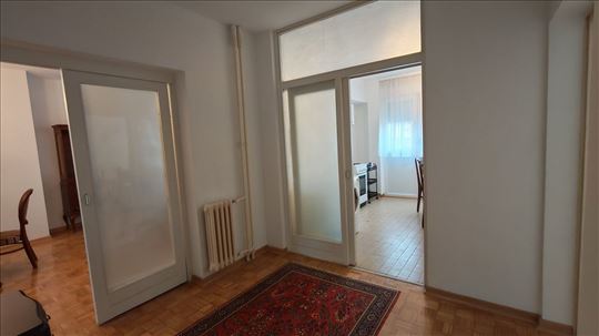 Fotografija stana 4 od 5