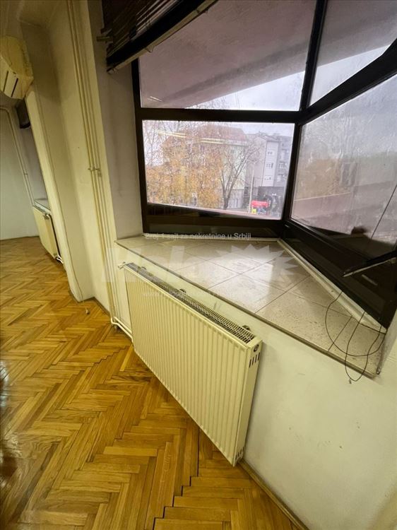Poslovni prostor - Ambasador — fotografija