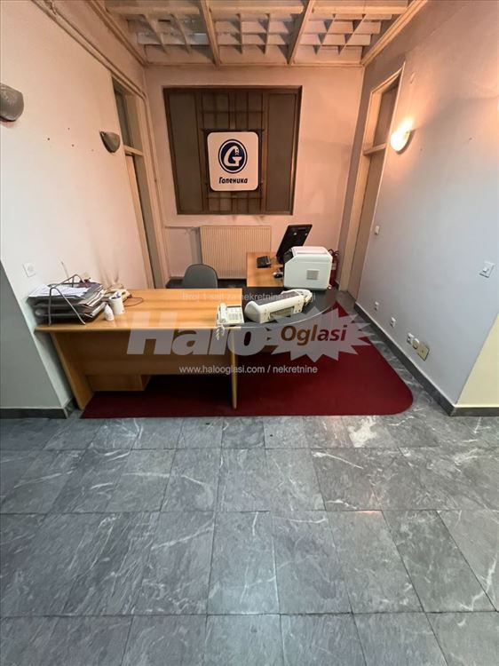 Poslovni prostor - Ambasador — fotografija