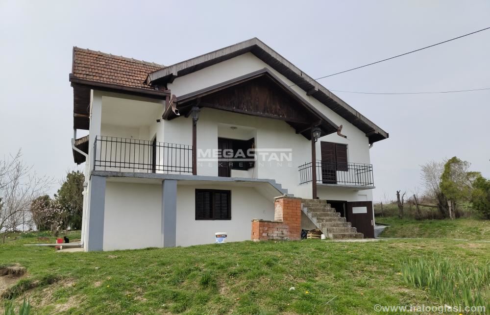 Apartment for sale priced below market in Radoja Joksića