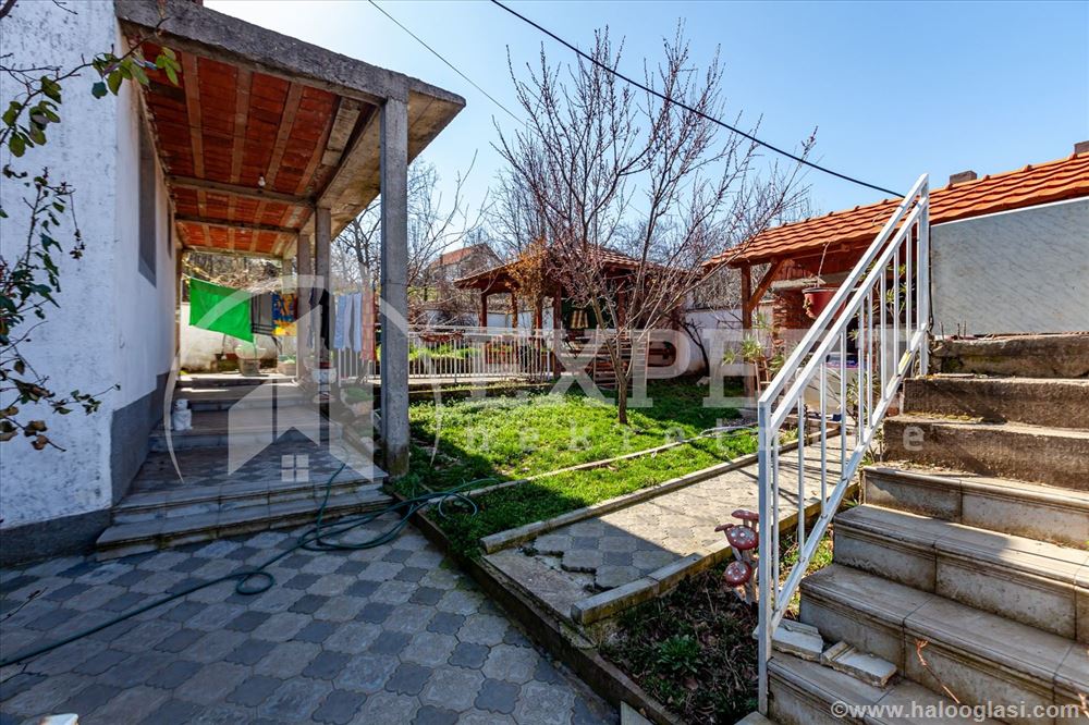 Хороший семейный дом 290м2, с прекрасным видом и — фото