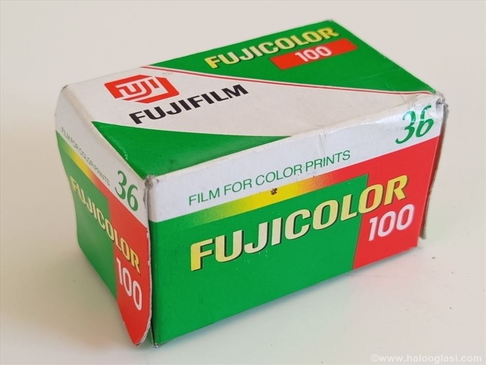 Fujifilm FUJICOLOR 100 | Halo Oglasi