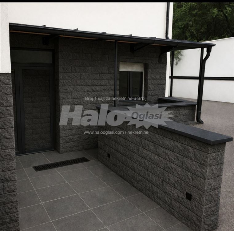 Fotografija stana 3 od 20