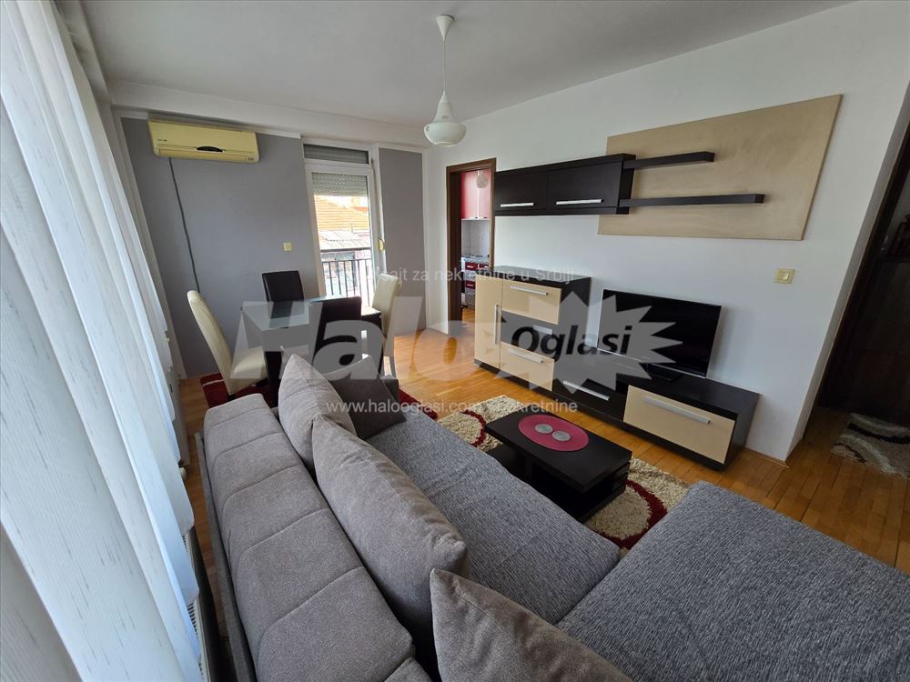 Fotografija stana 10 od 19