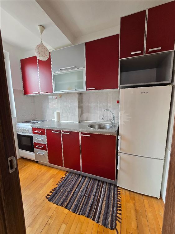 Fotografija stana 15 od 19