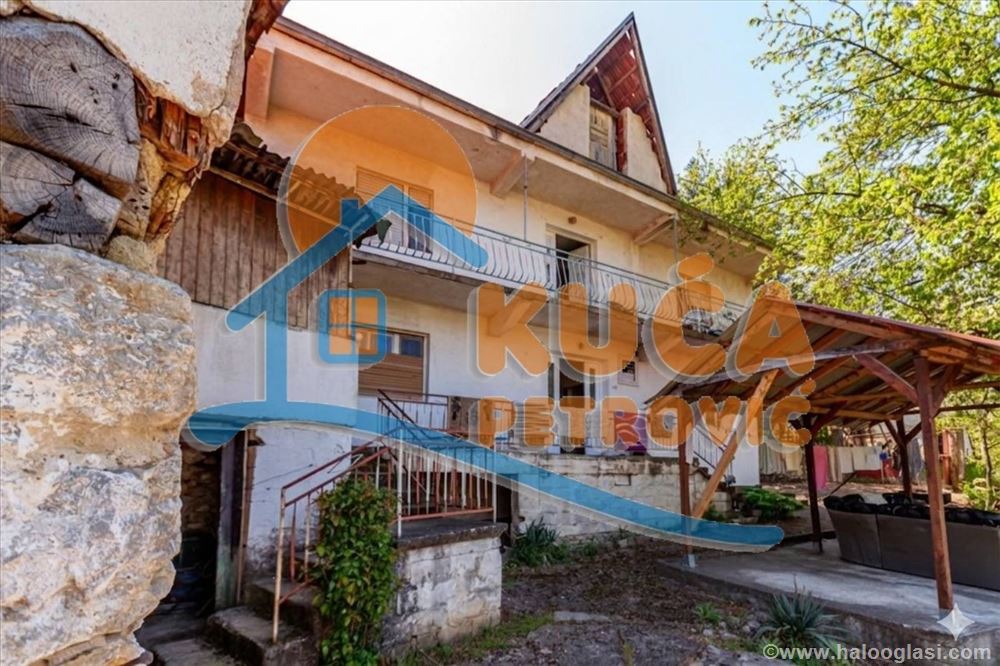 Kuća 180m2, Ostrovica — fotografija