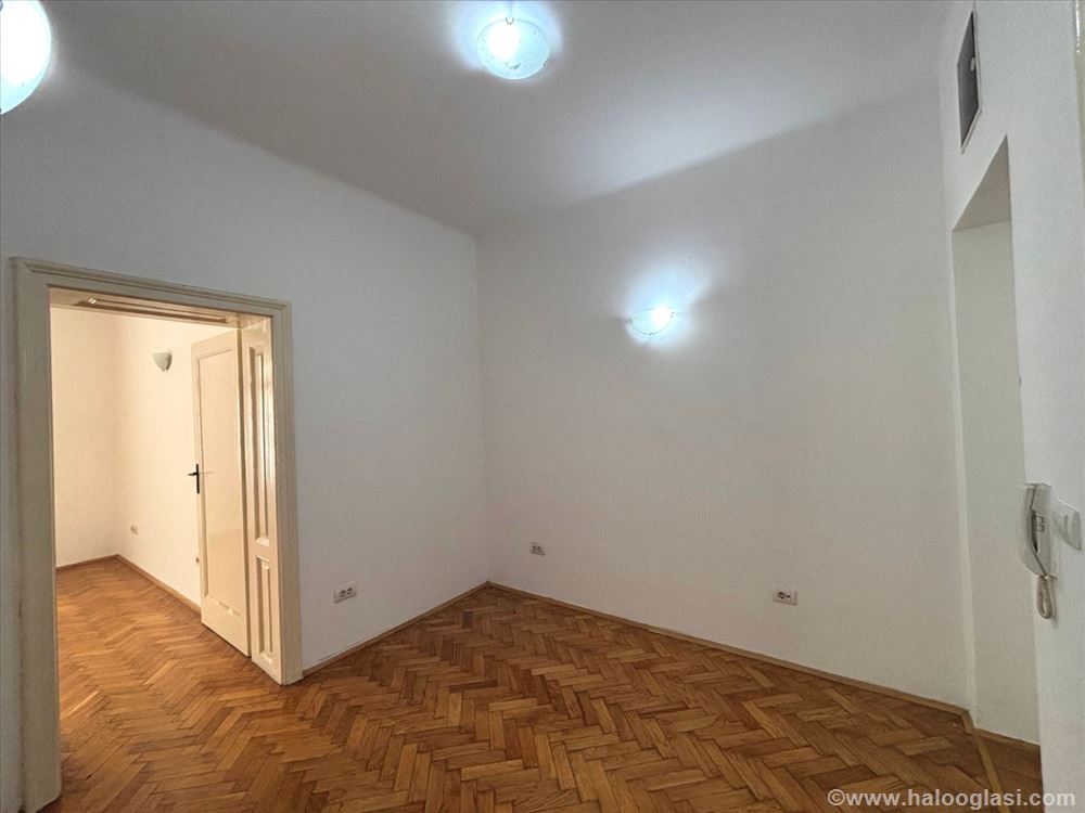 Fotografija stana 3 od 10