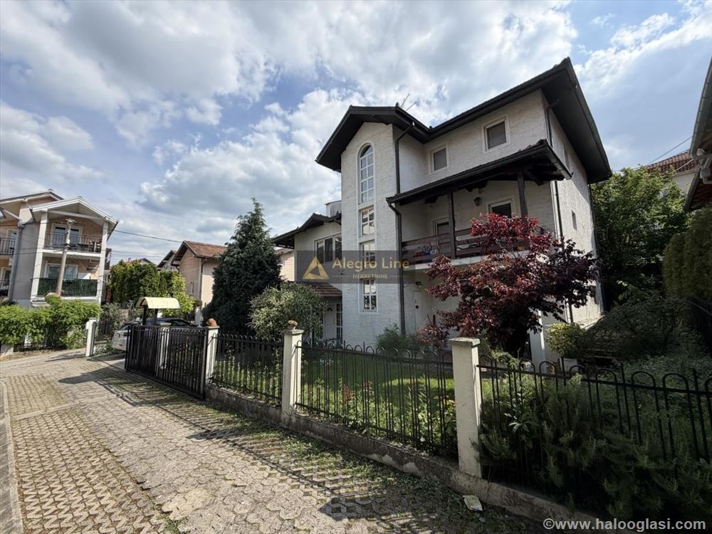 Poslovna Zgrada 400 m² – 6 Parking Mesta – VoŽdova