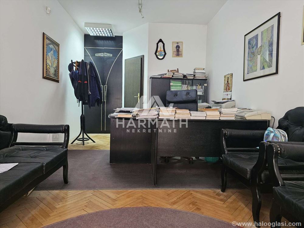 Poslovni prostor 22m2, Centar 1, na prodaju — fotografija