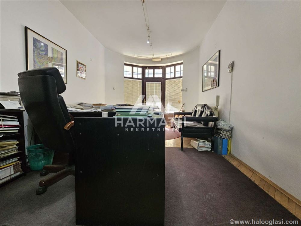 Poslovni prostor 22m2, Centar 1, na prodaju — fotografija