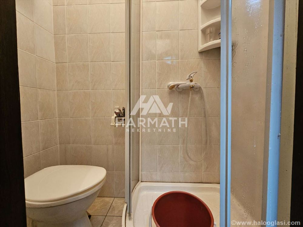 Poslovni prostor 22m2, Centar 1, na prodaju — fotografija