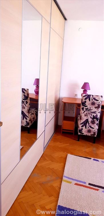 Excellent apartment for rent in the very center of Niša, 54m2 — photo