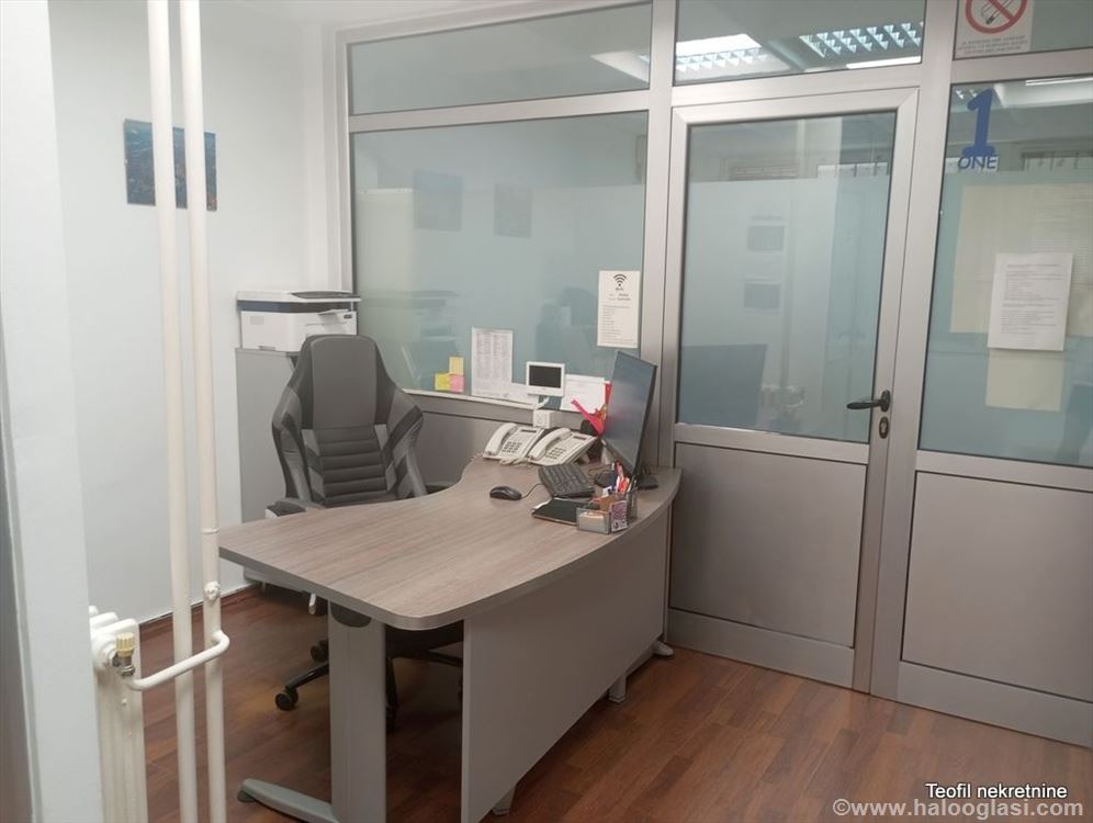 Blok 29, poslovni prostor, 94m2, prodaje se — fotografija