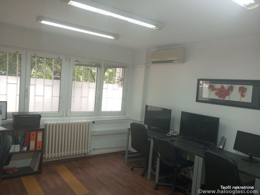 Blok 29, poslovni prostor, 94m2, prodaje se — fotografija