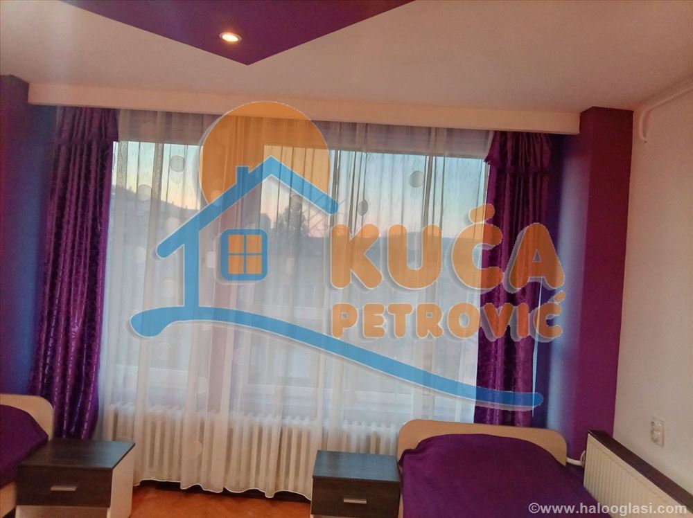 Izdaje se odličan stan u strogom centru Niša, 54m² — fotografija